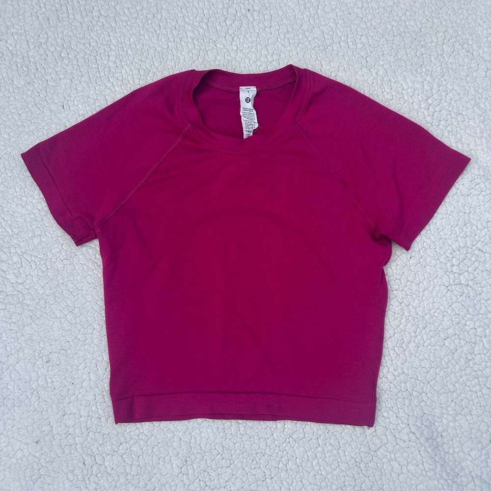 Magenta Lululemon Swiftly Tech Cropped Shirt